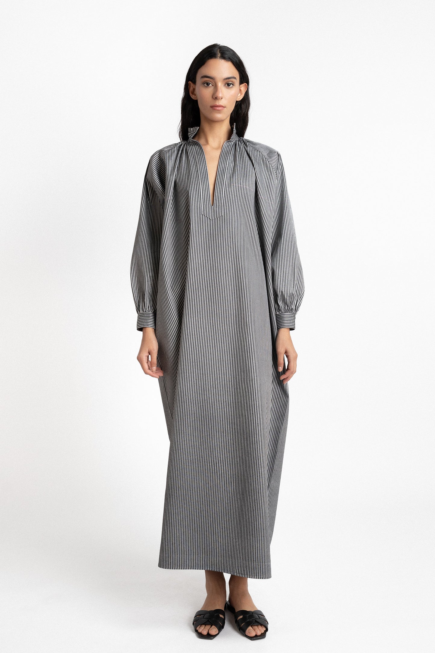 The Saqqara Long Kaftan – The Alaga collection